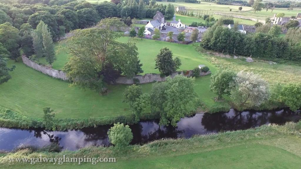 ホテルGalway Glamping チュアム エクステリア 写真